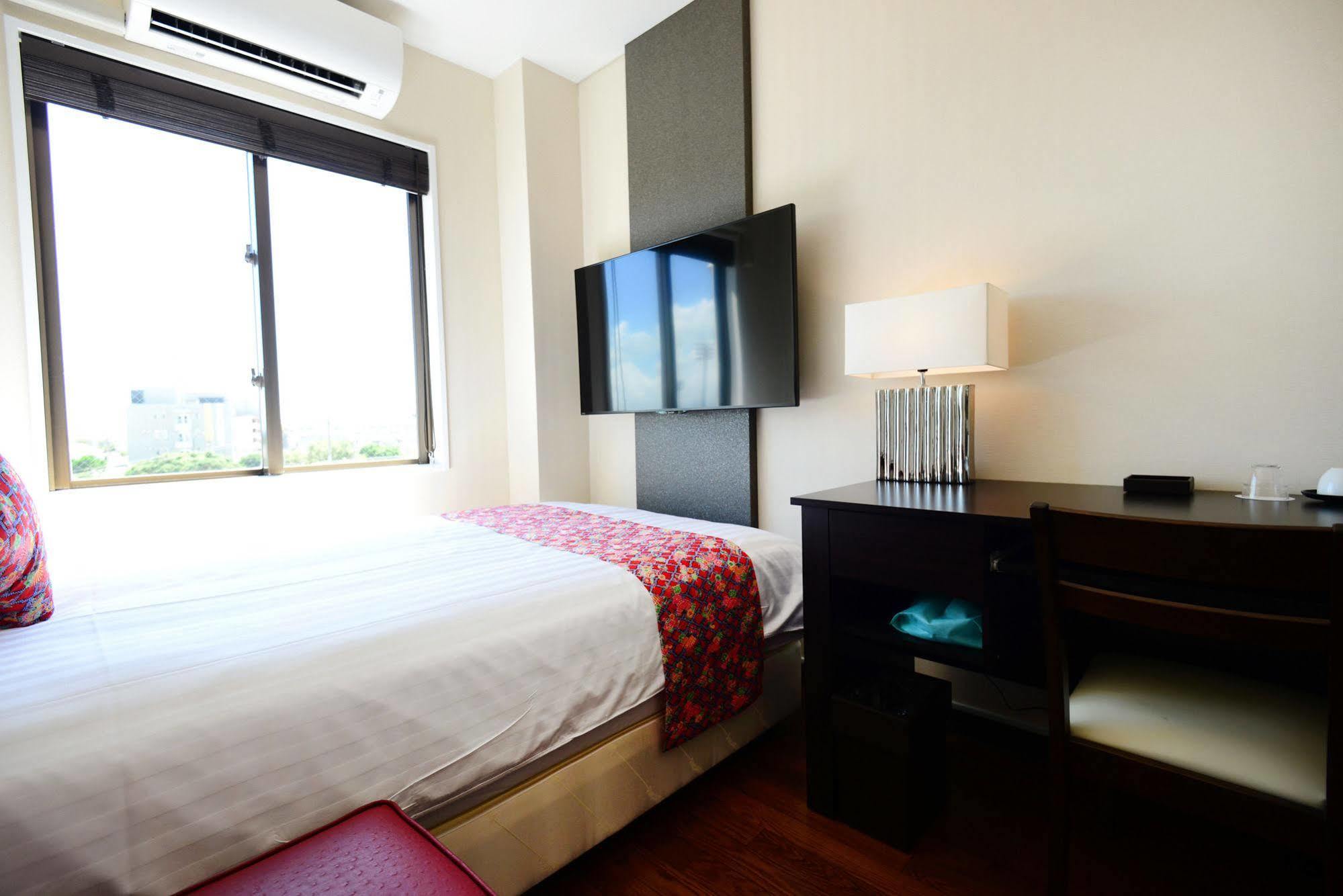 Centurion Hotel Resort Okinawa Nago City Exterior photo